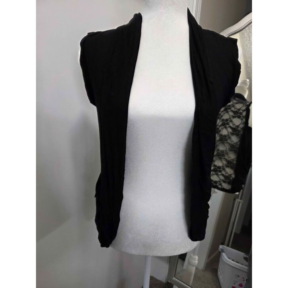 Zenana Outfitters Black Lace Back Vest Size M